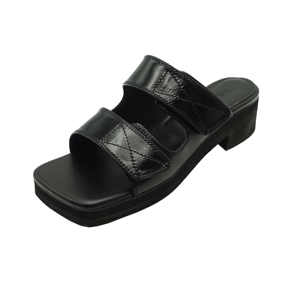﻿Velcro Tape Sandals / Black